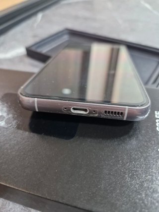 Samsung Galaxy S23 FE + Cargador y funda.