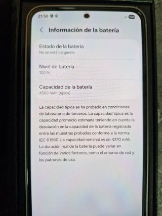 Samsung Galaxy S23 FE + Cargador y funda.