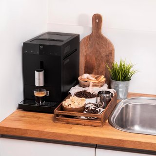 Cafetera Cecotec Compact Superautomática