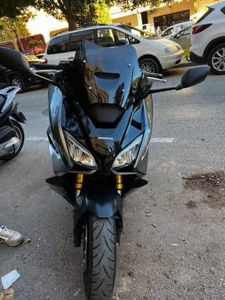 Honda Forza Negra Maxi Scooter