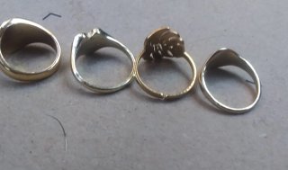 Lote anillos tipo sello oro 18k