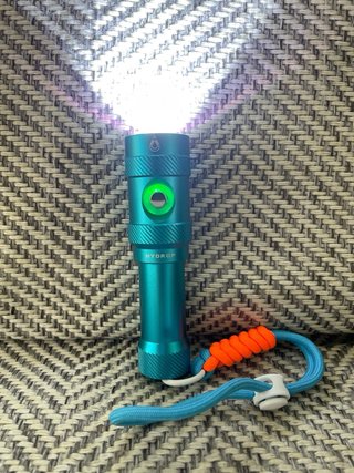 Linterna LED de buceo HYDROP 2000LM