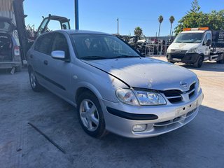 Nissan Almera 2002 2.2 D