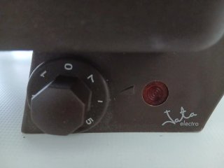 Plancha Eléctrica JATA Piedra