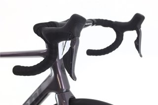 Bicicleta Bianchi Infinito Di2 12V t.56 Reacondicionada