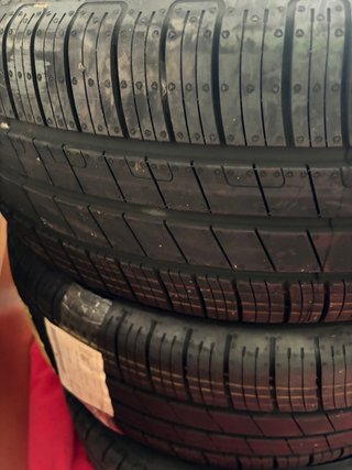 2 neumáticos Goodyear 205/55R17 EfficientGrip