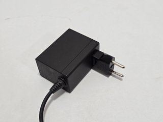 Cargador original Nintendo Switch cable enchufe