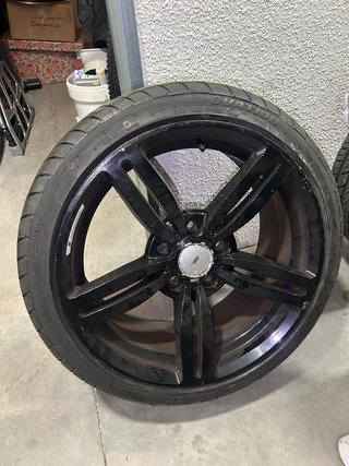Llantas BMW 18'' con Neumáticos