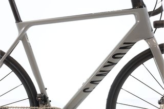 Bicicleta Canyon Ultimate CF SL 8 Disc Di2 12V t.54 Reacondicionada
