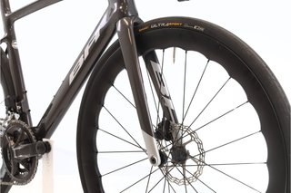 Bicicleta BH G8 Disc Di2 12V t.54 Reacondicionada