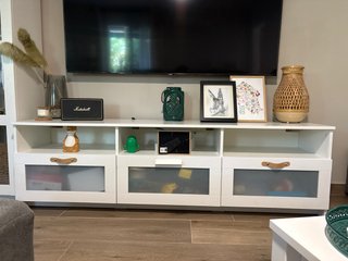 Mueble TV Blanco y Madera