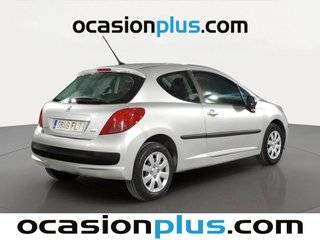 Peugeot 207 1.4 16v X-Line 65 kW (90 CV)