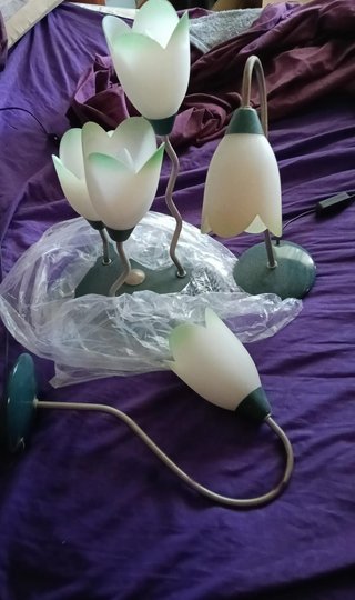 Lámparas de mesita de noche y techo