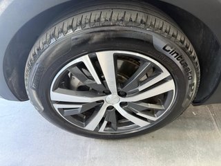 Peugeot 3008 2022
