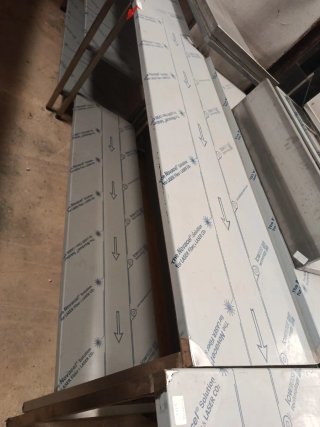 MESA INOX EN SALDO 1.62M MIRA MI PERFIL