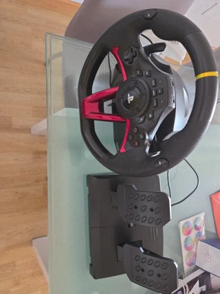 Volante Logitech PS4