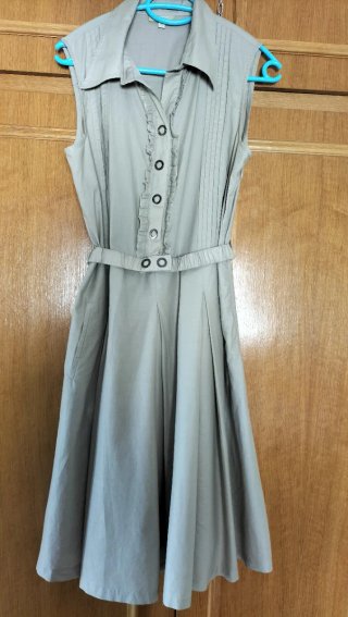 Vestido midi estilo años 60