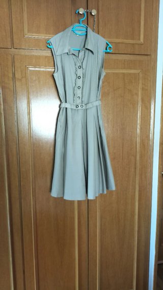 Vestido midi estilo años 60