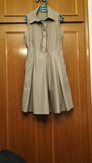 Vestido midi estilo años 60
