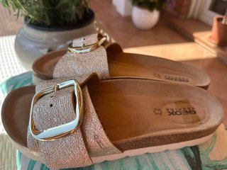 Sandalias / Chanclas Geox Doradas Piel Talla 39