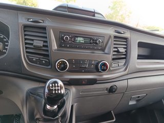 Ford Transit 2.0 CHASIS CAJA CERRADA PAQUETERO 130