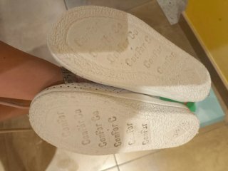 Zuecos POSTIGO Blancos Talla 36 nuevos