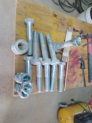 Bulloni 8.8 con dado e rondella