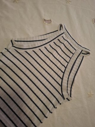 Top de rayas halter