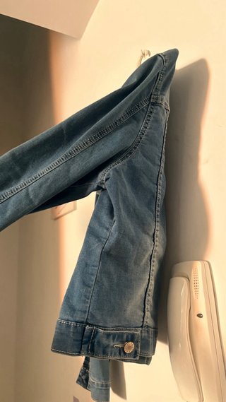 Chaqueta vaquera mujer con perlas