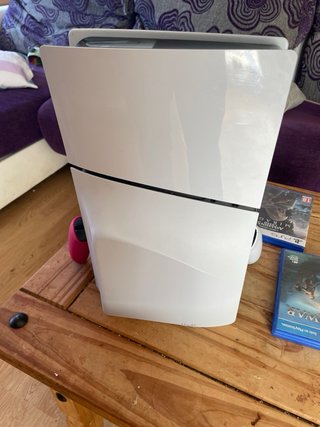 Consola PS5 Slim 1TB Disco + 4 Juegos