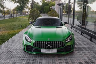 Mercedes-Benz AMG GT-R