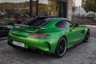Mercedes-Benz AMG GT-R