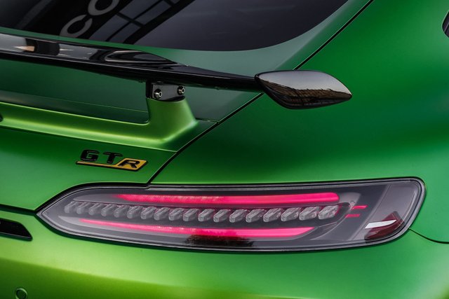 Mercedes-Benz AMG GT-R