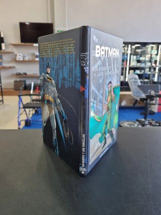 CÓMIC BATMAN:LA MUERTE Y LAS DONCELLAS - NÚMERO 50