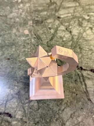 Merkaba escultura