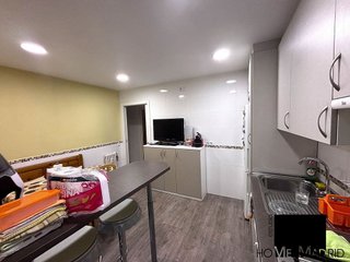 Piso en venta en Peñagrande en Madrid