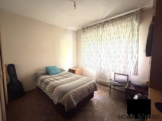 Piso en venta en Peñagrande en Madrid