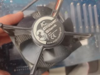 Pack Gigabyte GA-7VT600 + AMD Athlon XP 2600+