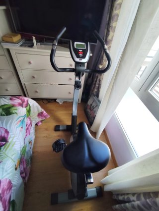 Bicicleta Estática BH Artic