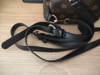 Bolso Mochila Pequeño Marrón y Negro