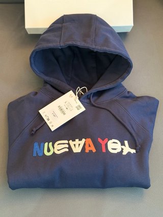 Sudadera Nueva Yol - Colección Benito Antonio Zara