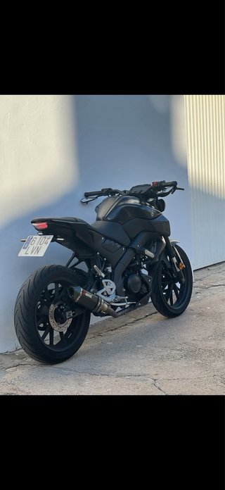 Yamaha MT-125 Negra