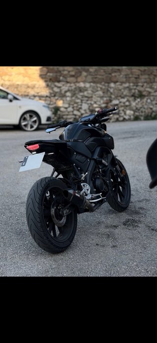 Yamaha MT-125 Negra