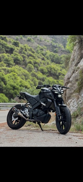 Yamaha MT-125 Negra
