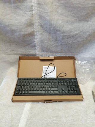 Teclado Amazon Basics USB Fino Negro