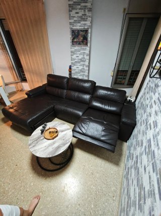Sofá chaiselongue eléctrico de piel