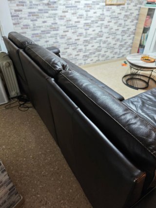 Sofá chaiselongue eléctrico de piel