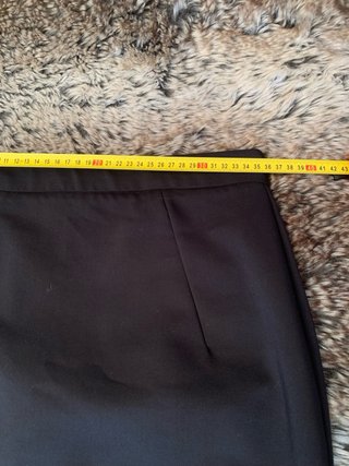 Falda tubo Zara negra