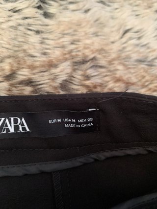 Falda tubo Zara negra