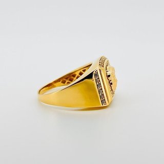 SELLO CUADRADO MEDUSA, Oro 18k.